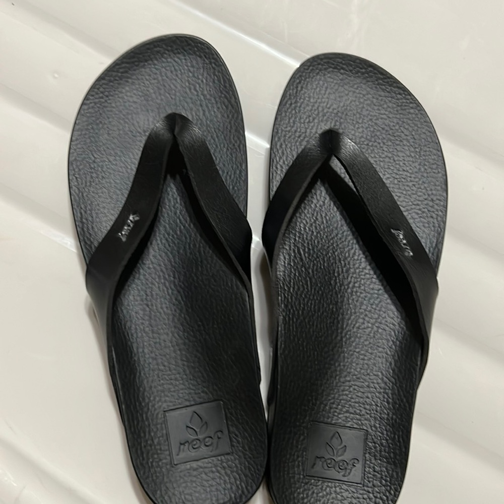 Reef sandals size 36 eu